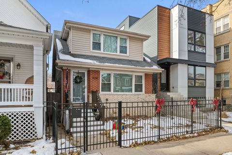 Tiny photo for 4018 N Francisco Avenue, Chicago, IL 60618 (MLS # 12533610)