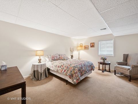 Tiny photo for 1427 Shire Circle, Inverness, IL 60067 (MLS # 12434477)