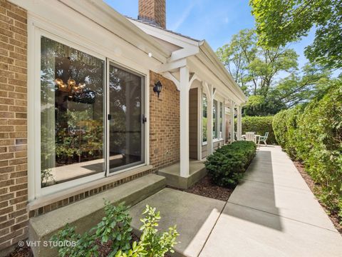 Tiny photo for 1427 Shire Circle, Inverness, IL 60067 (MLS # 12434477)