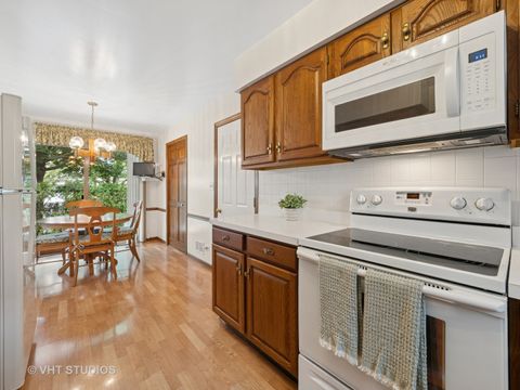 Tiny photo for 1427 Shire Circle, Inverness, IL 60067 (MLS # 12434477)