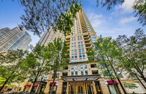 Photo of 25 E Superior Street #901, Chicago, IL 60611 (MLS # 12600466)