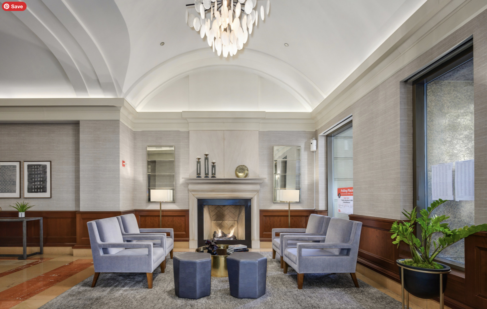 25 E Superior Street 901