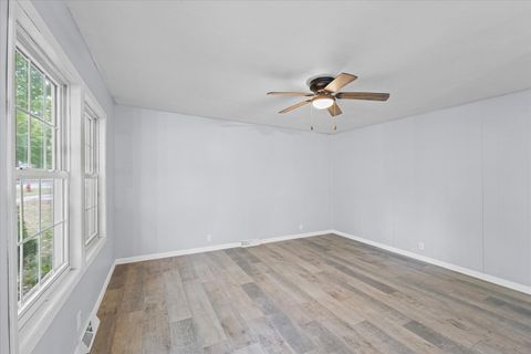 Tiny photo for 842 N Walnut Street, Monticello, IL 61856 (MLS # 12490500)
