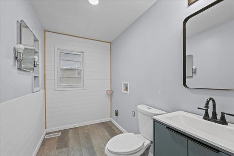 Tiny photo for 842 N Walnut Street, Monticello, IL 61856 (MLS # 12490500)