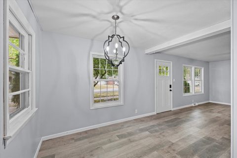 Tiny photo for 842 N Walnut Street, Monticello, IL 61856 (MLS # 12490500)