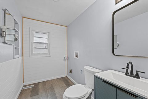 Tiny photo for 842 N Walnut Street, Monticello, IL 61856 (MLS # 12490500)