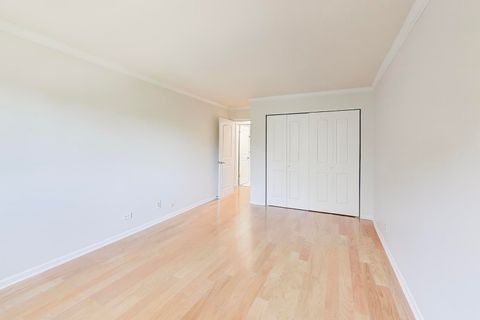 Tiny photo for 121 S Vail Avenue #403, Arlington Heights, IL 60005 (MLS # 12490748)