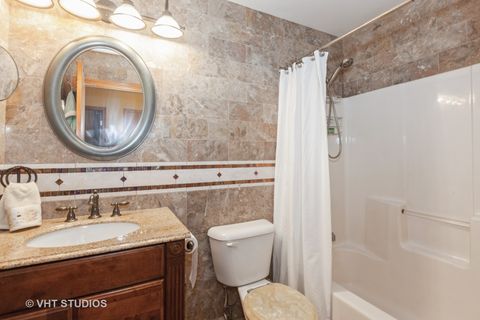 Tiny photo for 2578 Crestview Drive, Aurora, IL 60502 (MLS # 12410276)