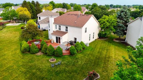 Tiny photo for 2578 Crestview Drive, Aurora, IL 60502 (MLS # 12410276)