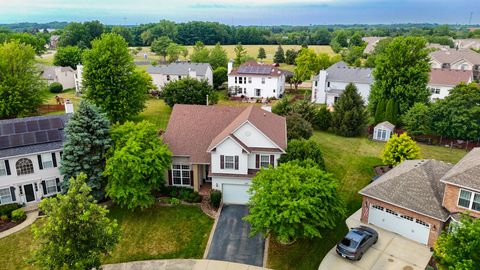Tiny photo for 2578 Crestview Drive, Aurora, IL 60502 (MLS # 12410276)