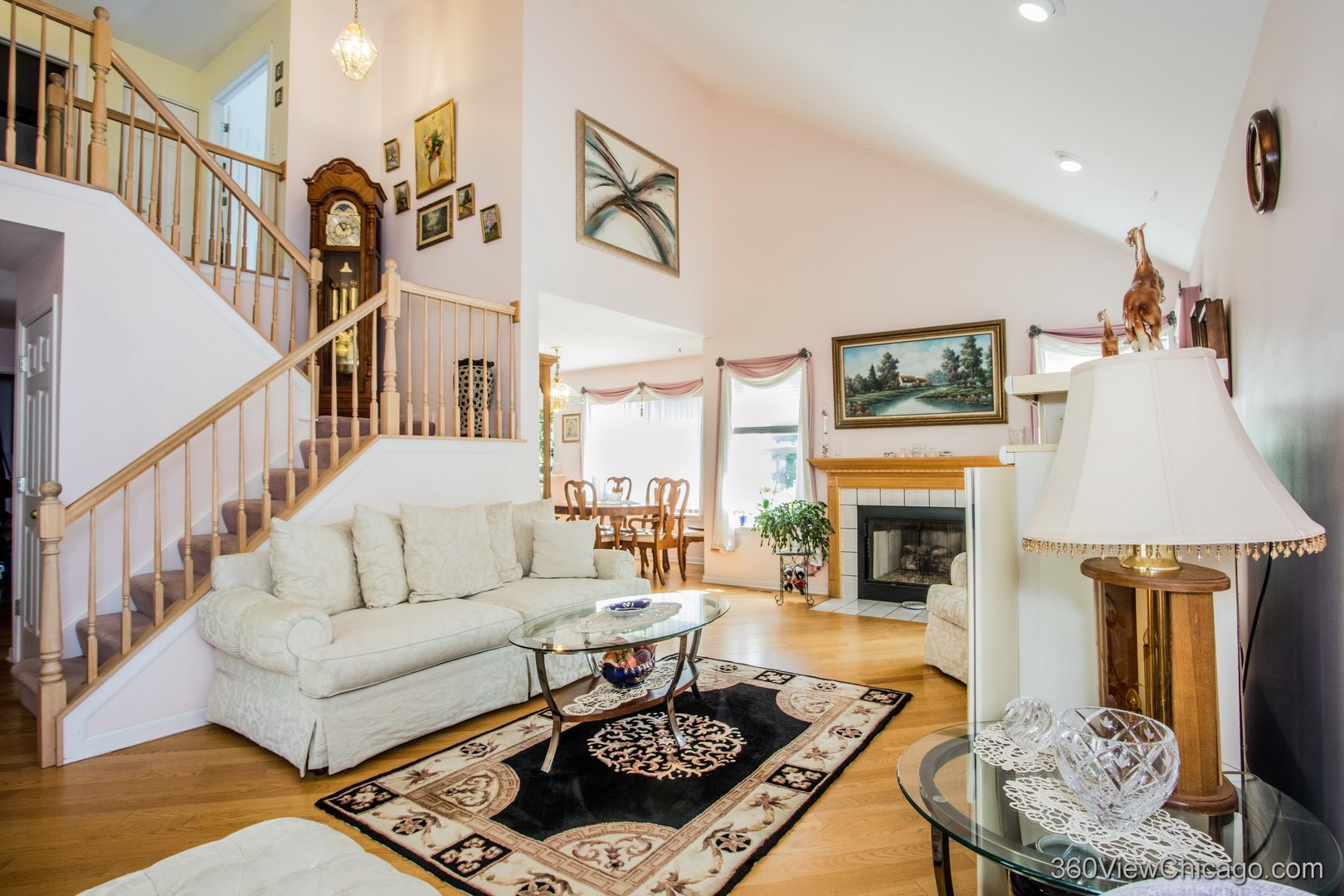2325 N Lenox Court