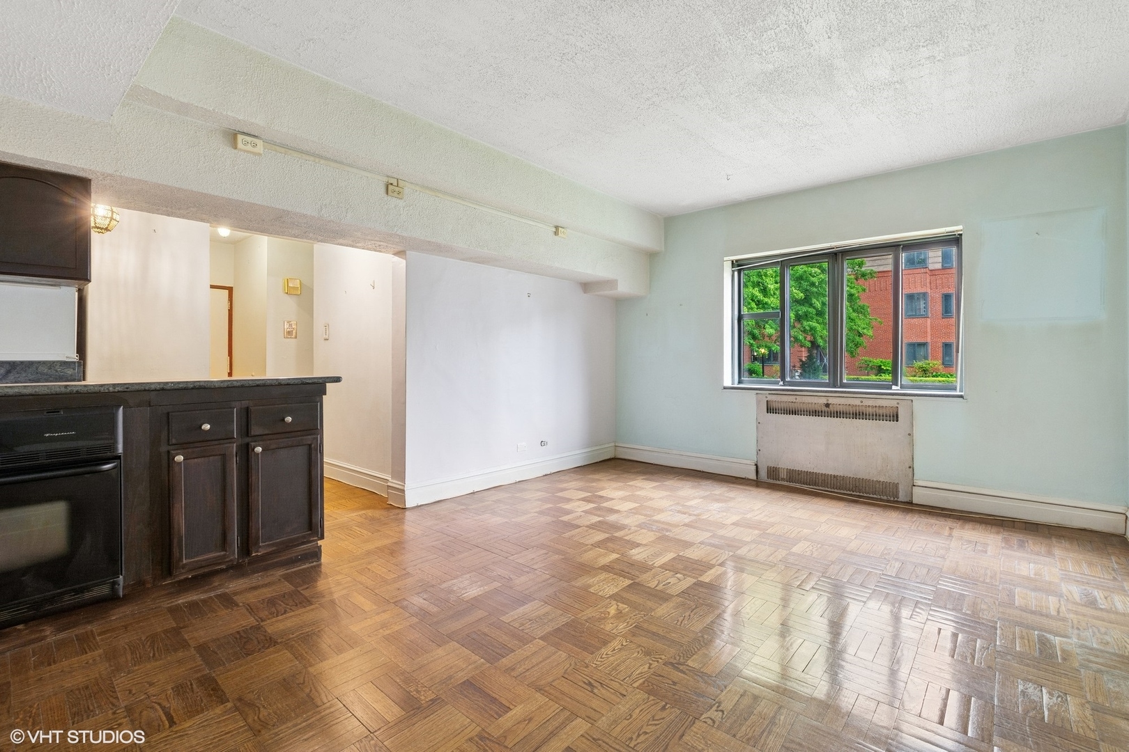 5056 N Marine Drive 1C