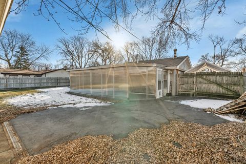 A home in Romeoville