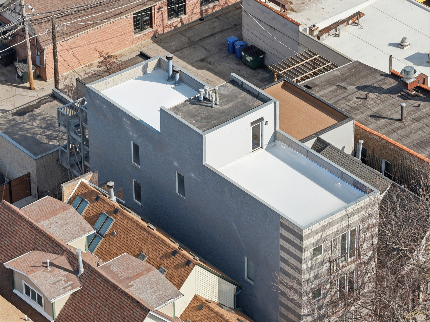 1412 W Diversey Parkway A