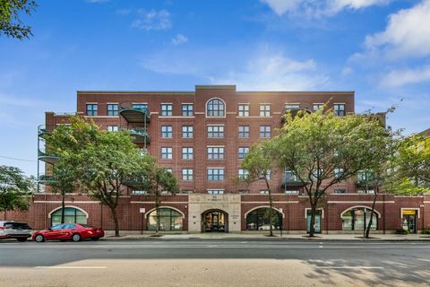 Photo of 1301 W Washington Boulevard #405, Chicago, IL 60607 (MLS # 12657810)