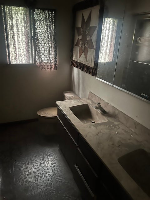 Tiny photo for 3950 W Glenlake Avenue #A, Chicago, IL 60659 (MLS # 12747562)