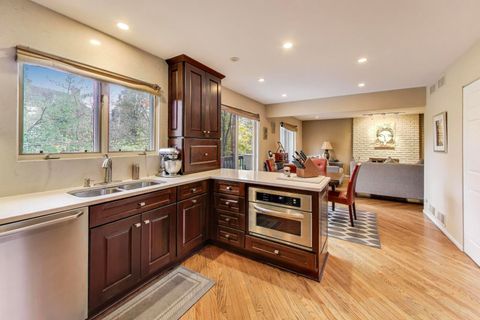 Tiny photo for 11515 BURR OAK Lane, Burr Ridge, IL 60527 (MLS # 12589391)