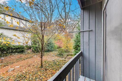 Tiny photo for 11515 BURR OAK Lane, Burr Ridge, IL 60527 (MLS # 12589391)