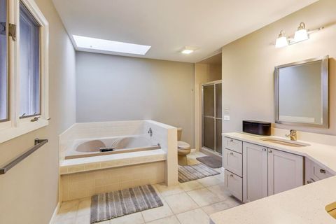 Tiny photo for 11515 BURR OAK Lane, Burr Ridge, IL 60527 (MLS # 12589391)