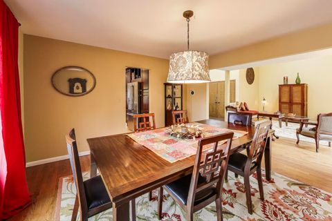 Tiny photo for 11515 BURR OAK Lane, Burr Ridge, IL 60527 (MLS # 12589391)