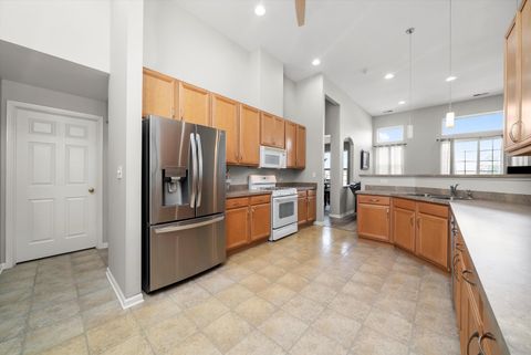 Tiny photo for 8830 CONCORD Lane #J, Justice, IL 60458 (MLS # 12476186)