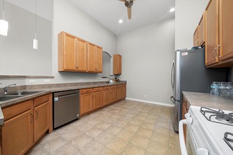 Tiny photo for 8830 CONCORD Lane #J, Justice, IL 60458 (MLS # 12476186)