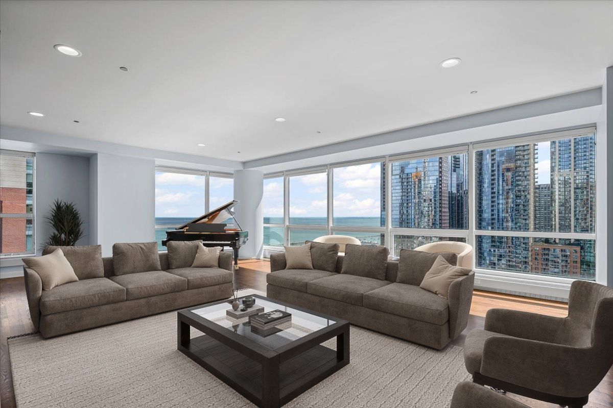 415 E North Water Street 2203