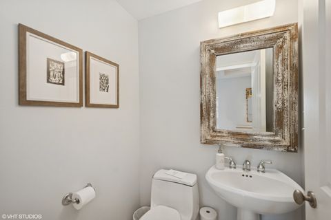 Tiny photo for 415 E North Water Street #2203, Chicago, IL 60611 (MLS # 12469862)