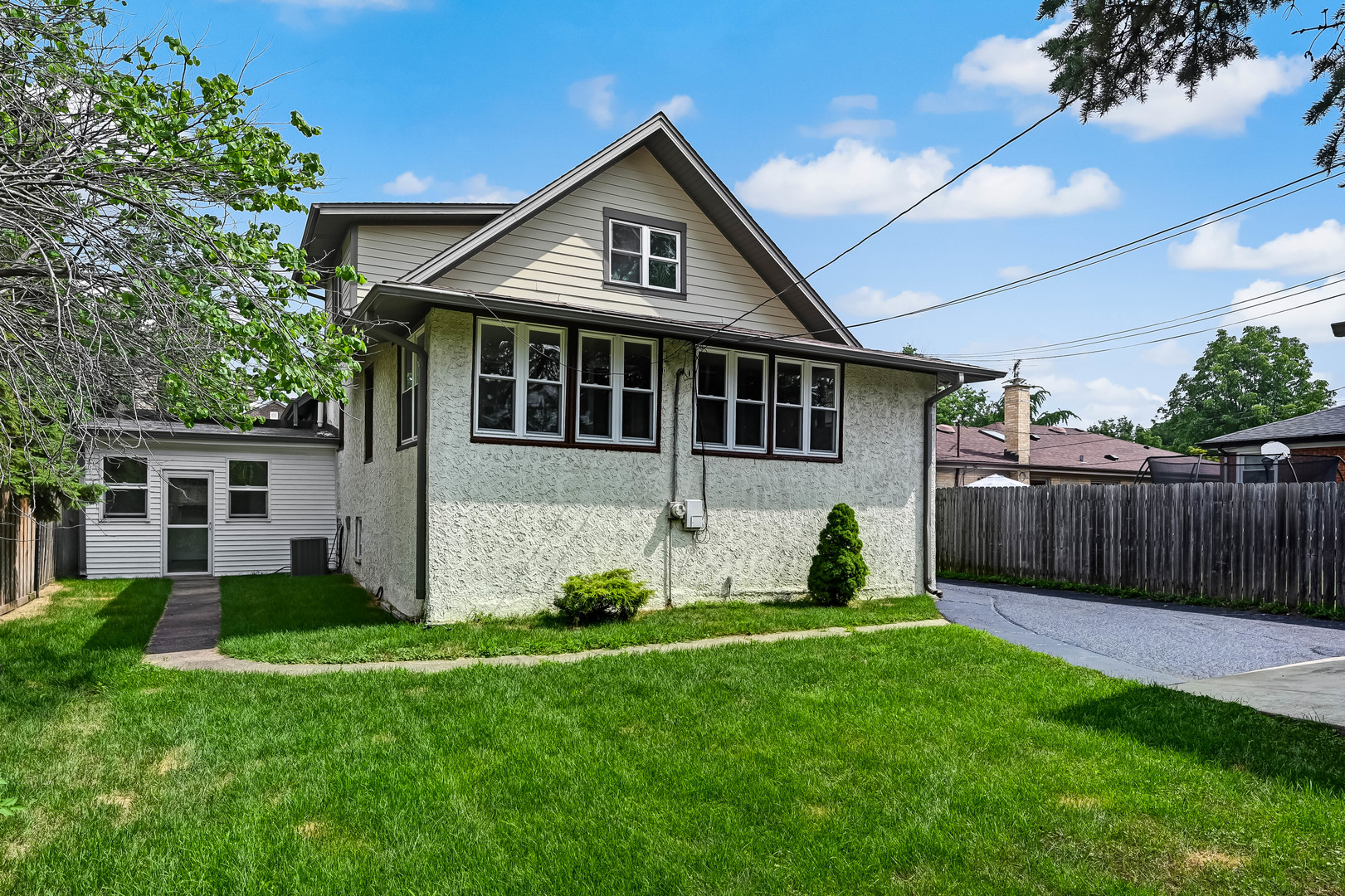 210 E 47th Street