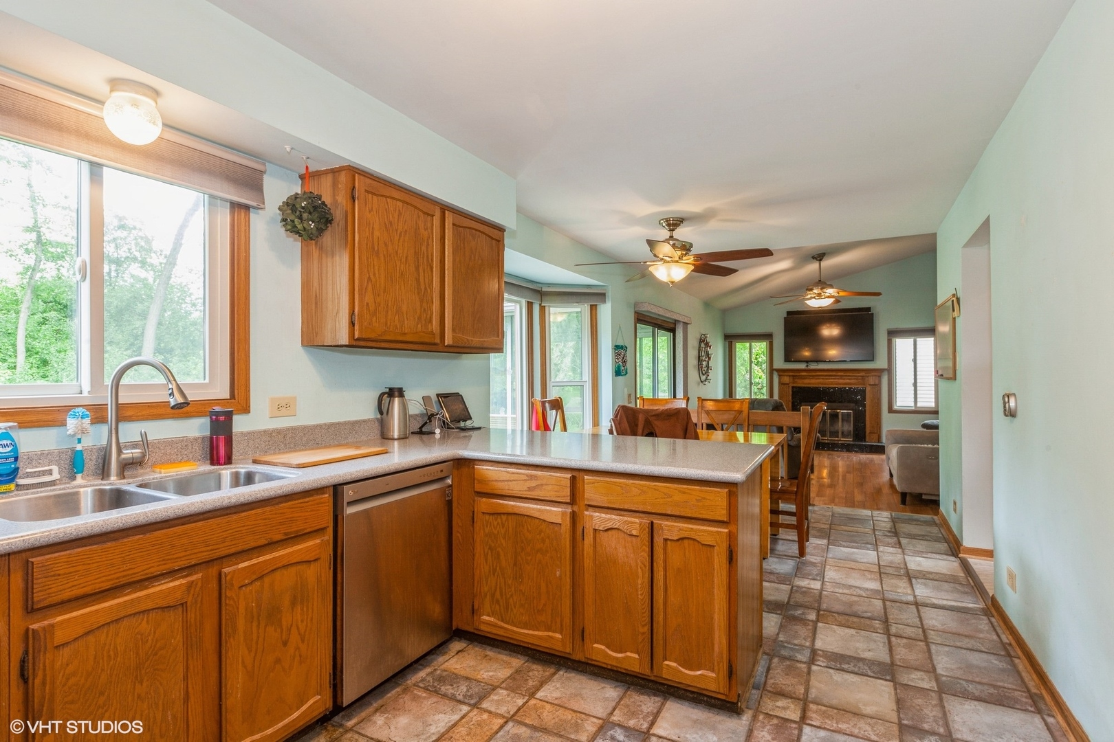 27W140 Walnut Drive