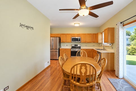 Tiny photo for 5 Flowerfield Court, Lake In The Hills, IL 60156 (MLS # 12773118)