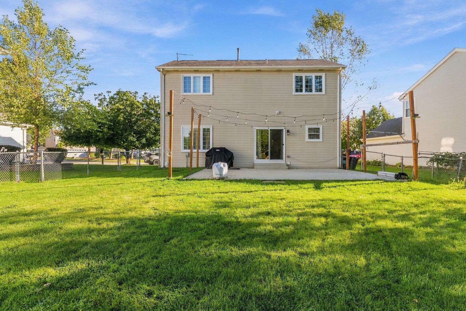 5 Flowerfield Court