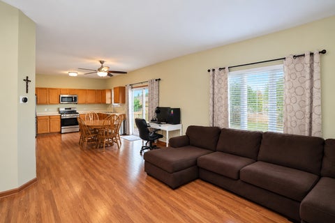 Tiny photo for 5 Flowerfield Court, Lake In The Hills, IL 60156 (MLS # 12773118)