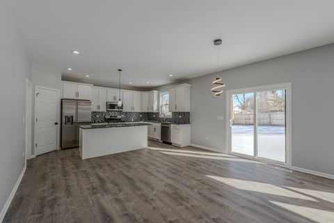 Tiny photo for 194 Vance Street, Lombard, IL 60148 (MLS # 12576173)