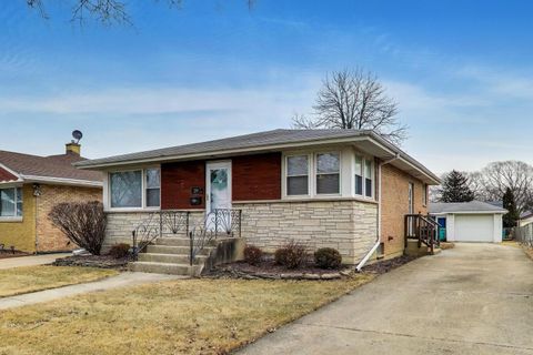 Tiny photo for 239 N Lind Avenue, Hillside, IL 60162 (MLS # 12556688)