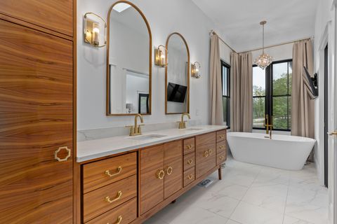 Tiny photo for 10028 E Pineridge Drive, Effingham, IL 62401 (MLS # 12596836)