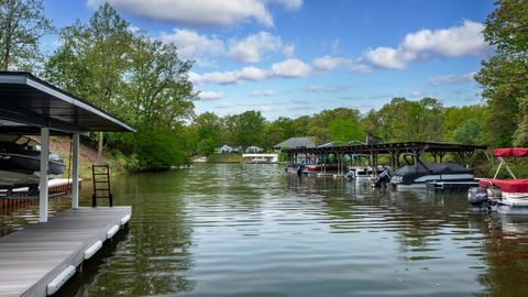 Tiny photo for 10028 E Pineridge Drive, Effingham, IL 62401 (MLS # 12596836)