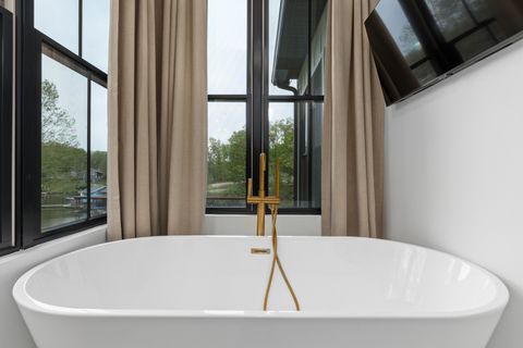 Tiny photo for 10028 E Pineridge Drive, Effingham, IL 62401 (MLS # 12596836)