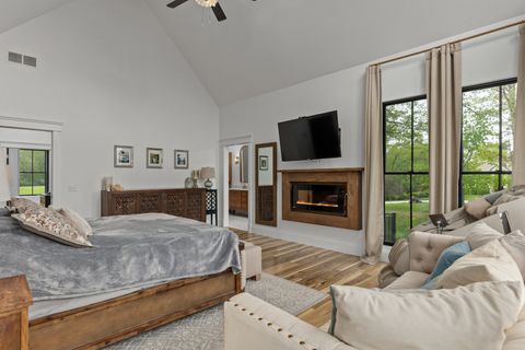 Tiny photo for 10028 E Pineridge Drive, Effingham, IL 62401 (MLS # 12596836)