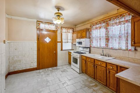 Tiny photo for 3025 N Nagle Avenue, Chicago, IL 60634 (MLS # 12533107)
