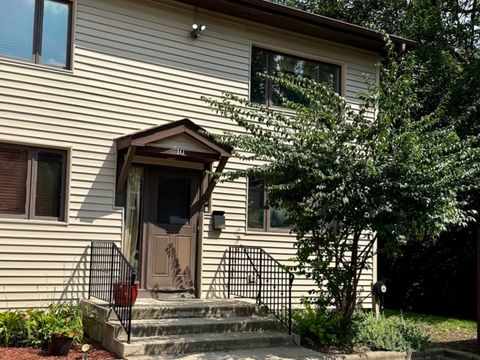 4735 Yender Avenue 10 Lisle IL 60532