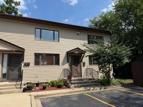 Tiny photo for 4735 Yender Avenue #10, Lisle, IL 60532 (MLS # 12446793)