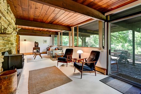 Tiny photo for 16W340 97th Street, Burr Ridge, IL 60527 (MLS # 12452978)