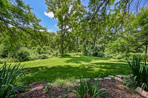 Tiny photo for 16W340 97th Street, Burr Ridge, IL 60527 (MLS # 12452978)
