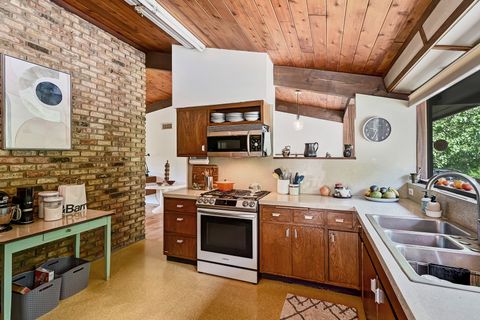 Tiny photo for 16W340 97th Street, Burr Ridge, IL 60527 (MLS # 12452978)