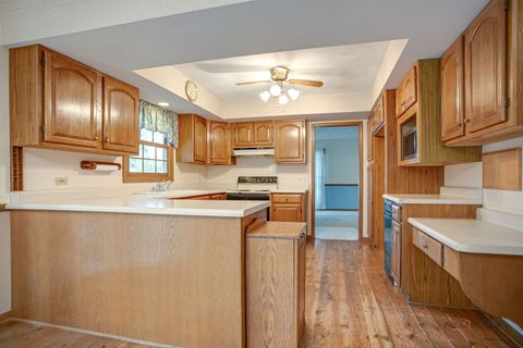 Tiny photo for 2615 4th Street, Winthrop Harbor, IL 60096 (MLS # 12714603)