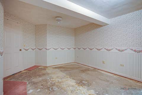 Tiny photo for 2615 4th Street, Winthrop Harbor, IL 60096 (MLS # 12714603)
