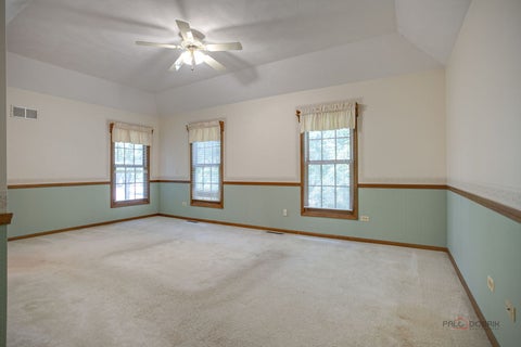 Tiny photo for 2615 4th Street, Winthrop Harbor, IL 60096 (MLS # 12714603)