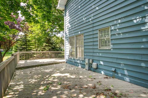 Tiny photo for 2615 4th Street, Winthrop Harbor, IL 60096 (MLS # 12714603)