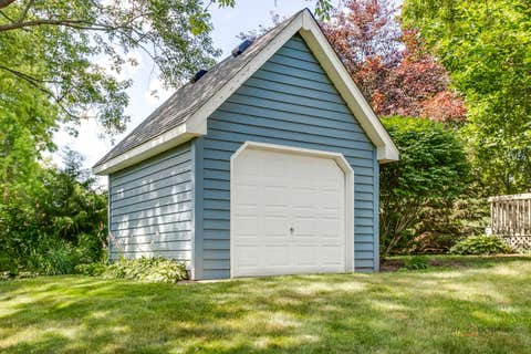 Tiny photo for 2615 4th Street, Winthrop Harbor, IL 60096 (MLS # 12714603)